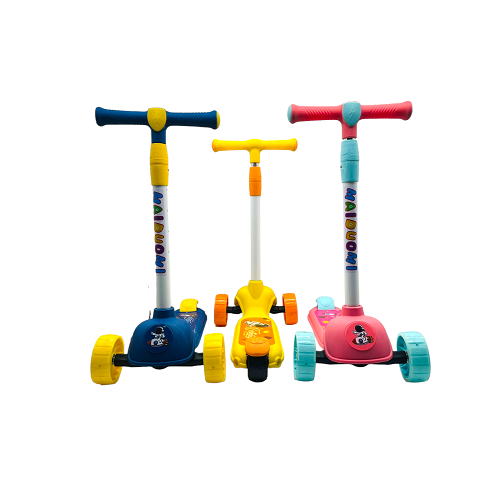 Imagen de SCOOTER BI COLOR ASTRONAUTA REFORZADO