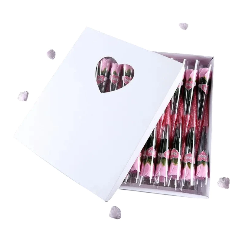 Imagen de CAJA CON 38 RAMO ROSAS LOVE