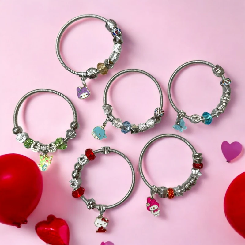 Imagen de DOCENA PULSERA TIPO PANDORA PERSONAJES