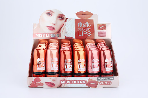 Imagen de CAJA 24 LIPSTICK MATTE MISS LIRENN