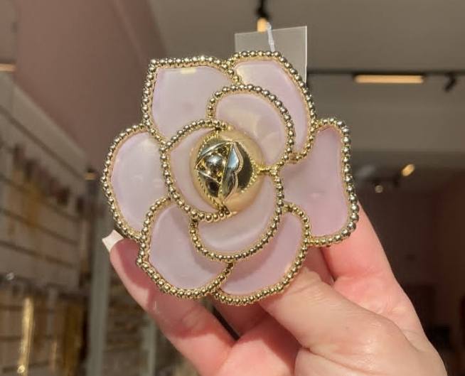 Imagen de DOCENA BROCHE CABELLO FLOR BORDE DORADO