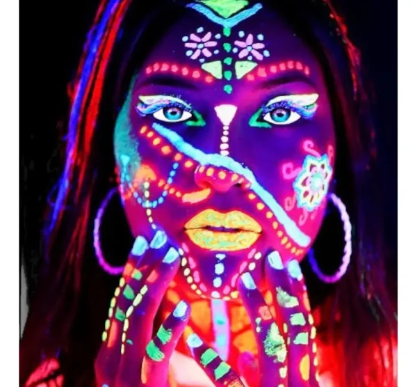 glow (1) glow (1)